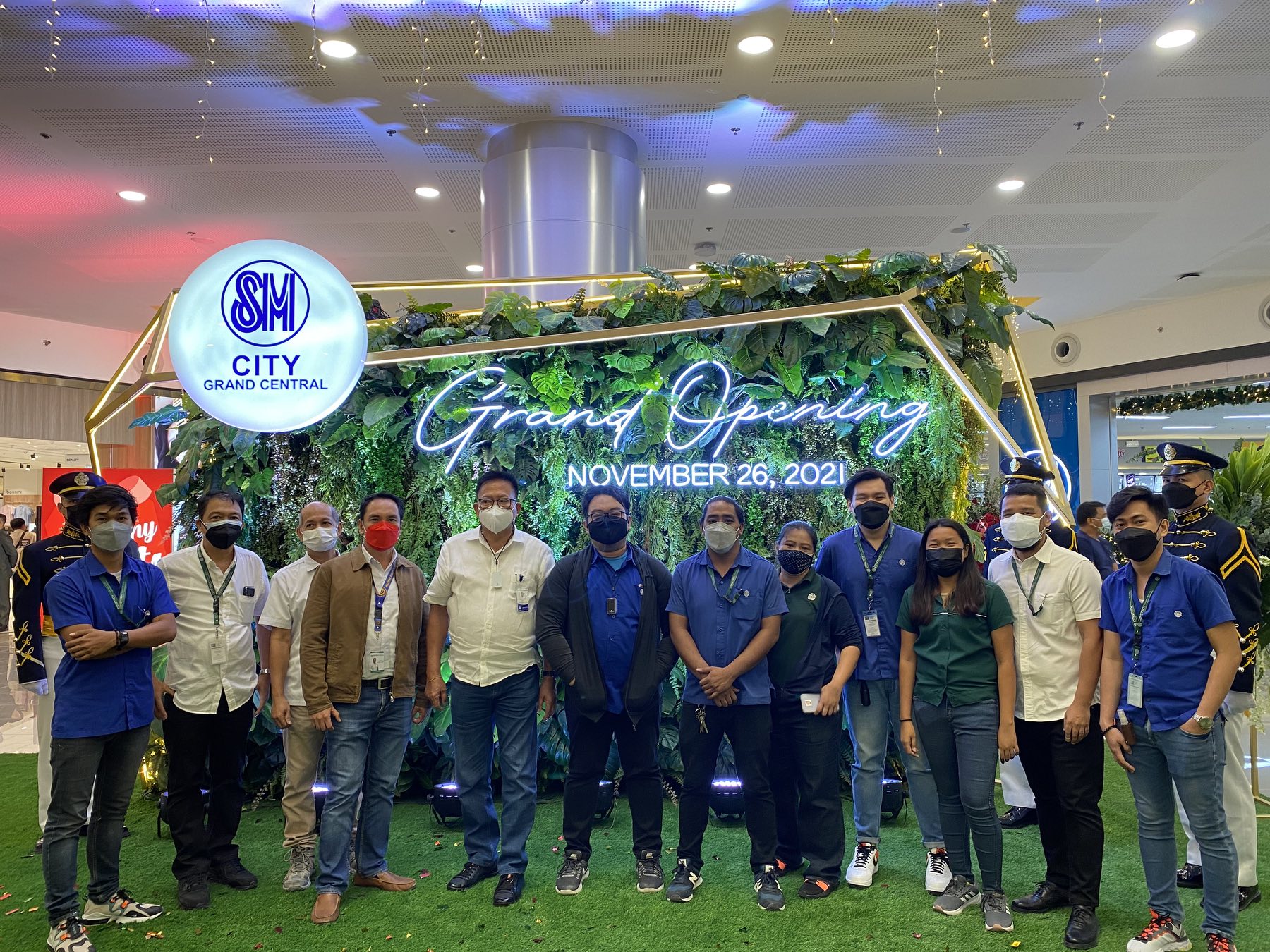 Constech SM GRAND CENTRAL GRAND OPENING